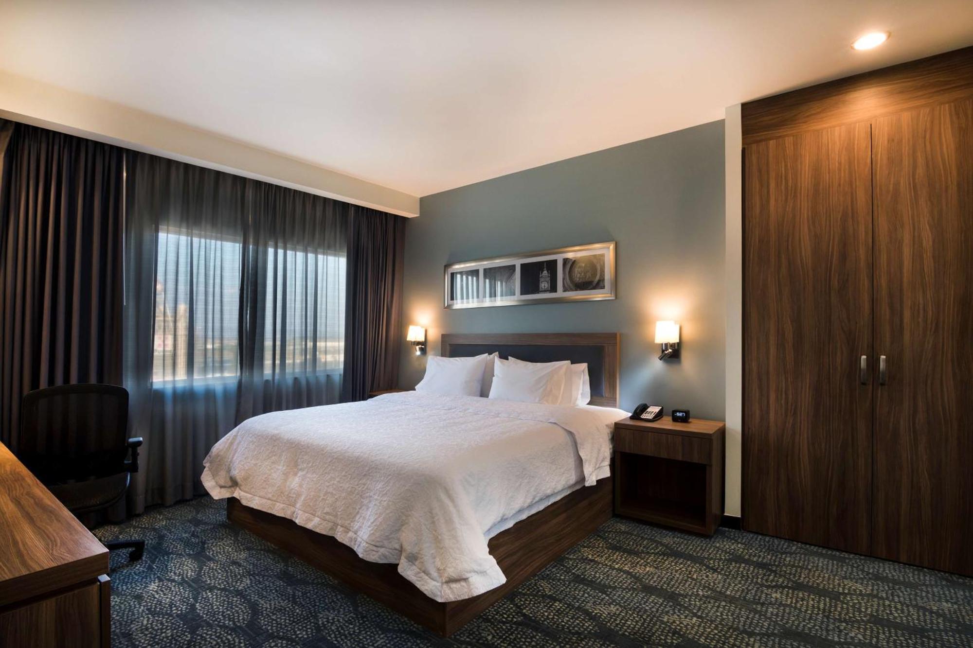 Hampton Inn & Suites By Hilton Salamanca Bajio Eksteriør billede